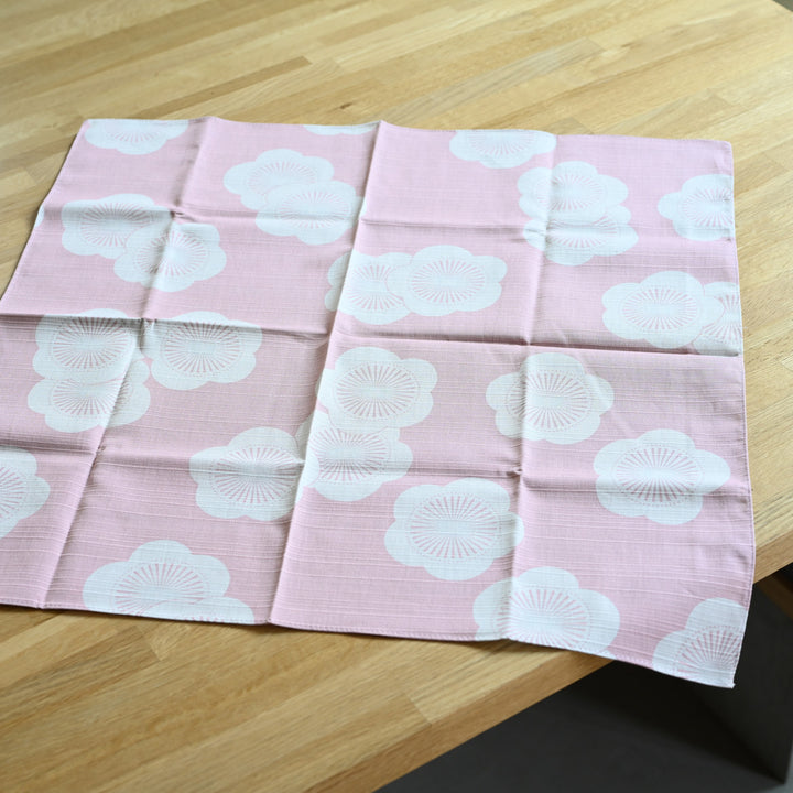 Isa Monyo Reversible Furoshiki | Japanese Apricot Baby Pink/Mint
